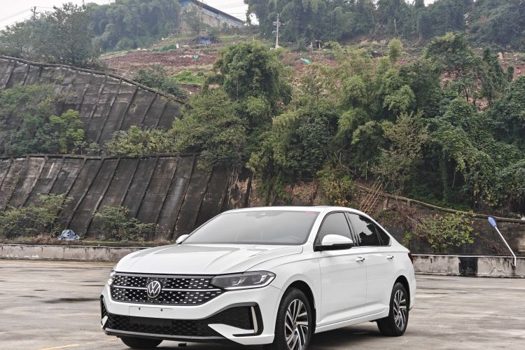 大众 朗逸 2023款 改款 1.5L 自动星空五百万版车身外观1