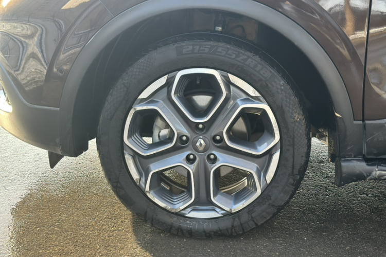 雷诺 科雷嘉 2017款 2.0L 四驱尊贵版车身外观6006