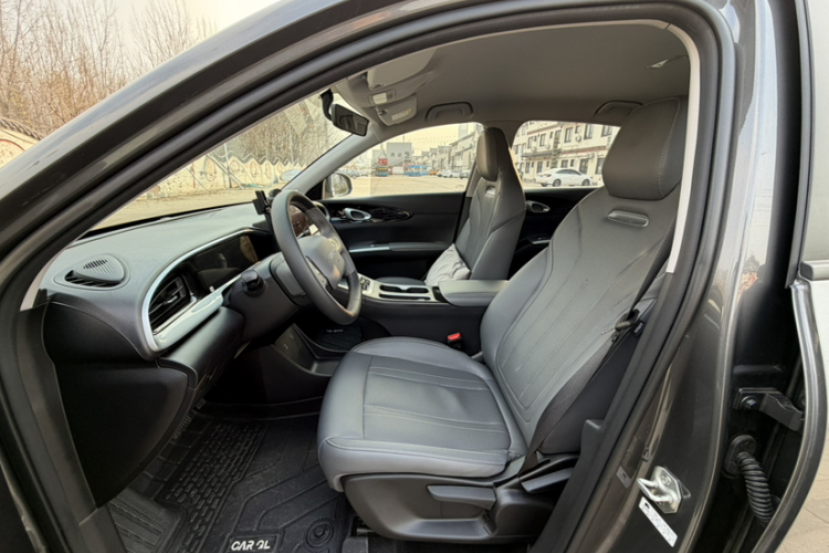 吉利银河 星愿 2025款 310km 梦想版中控内饰7002