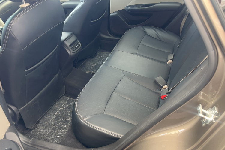 别克 英朗 2017款 15N 手动进取型中控内饰7001