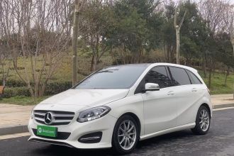 奔驰B级 2015款 B 200 动感型