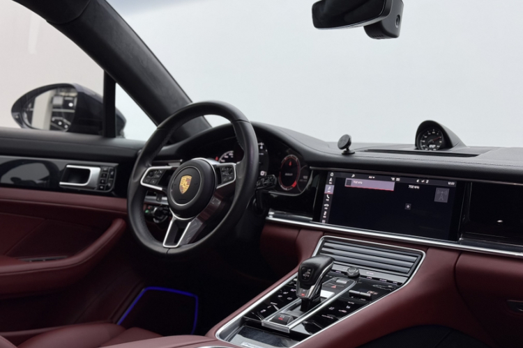 保时捷 2017款 Panamera 3.0T中控内饰7008