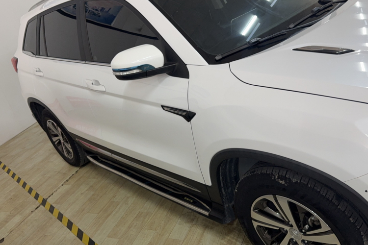 长安CS75 2018款 280T 自动智惠型 国V车身外观6002