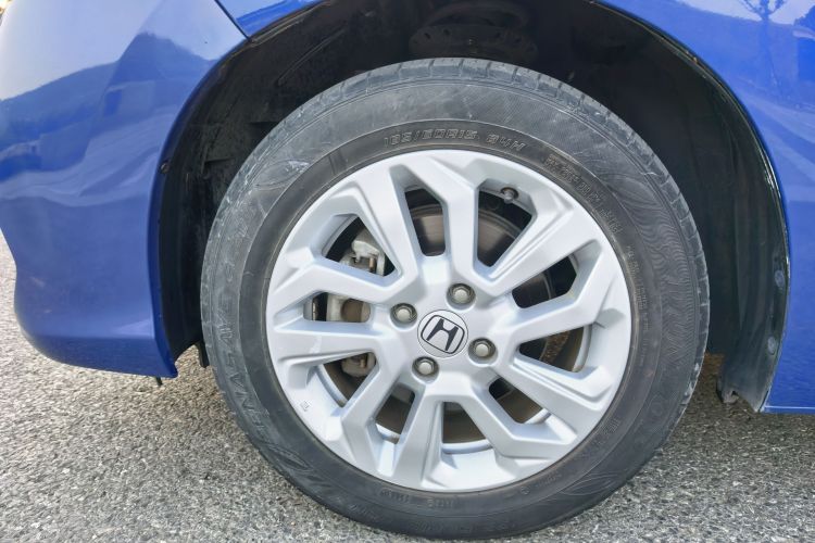 本田 飞度 2018款 1.5L CVT舒适天窗版车身外观6007