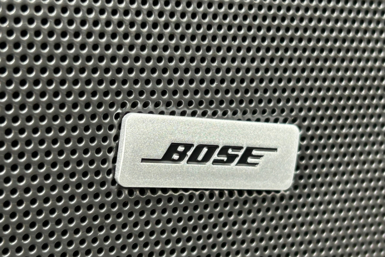 凯迪拉克XT6 2022款 2.0T 六座四驱豪华120周年限量版中控内饰7005