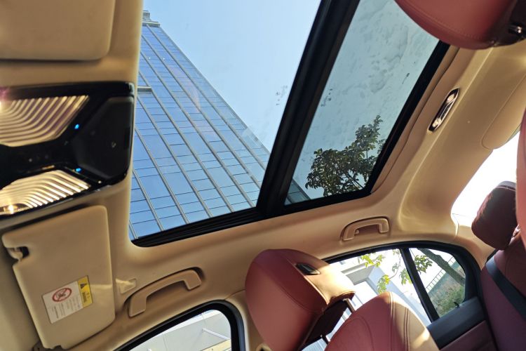 宝马i3 2022款 eDrive 35 L中控内饰7013