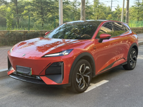 深蓝汽车 深蓝S07 2024款 215Max 乾崑智驾ADS SE增程版