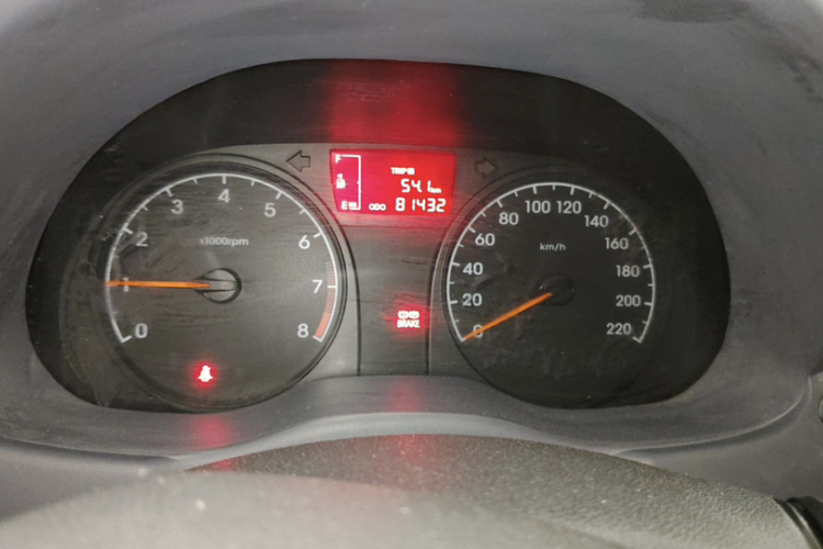 现代 瑞纳 2016款 1.4L 手动智能型GLS中控内饰15