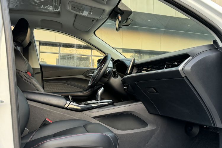 名爵 MG5 2021款 300TGI DCT青奢豪享版中控内饰7008