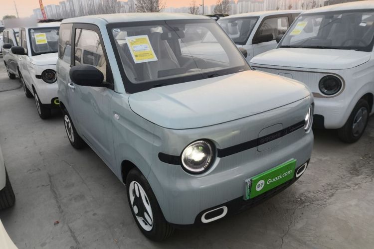 吉利银河 熊猫 2025款 210km 元气熊车身外观6002