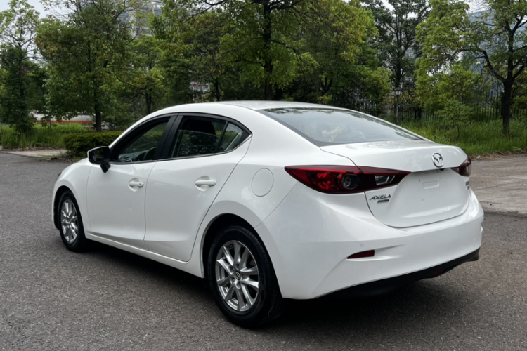 马自达3 昂克赛拉 2019款 云控版 三厢 1.5L 自动舒适型 国VI车身外观6004