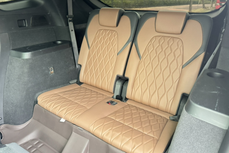 比亚迪 唐新能源 2021款 DM-i 112KM 尊贵型中控内饰7005