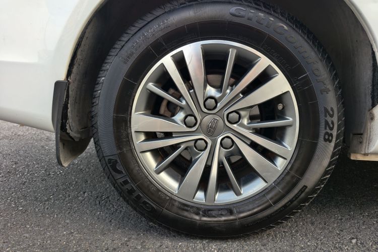 吉利汽车 帝豪 2018款 1.5L 手动豪华型车身外观6007