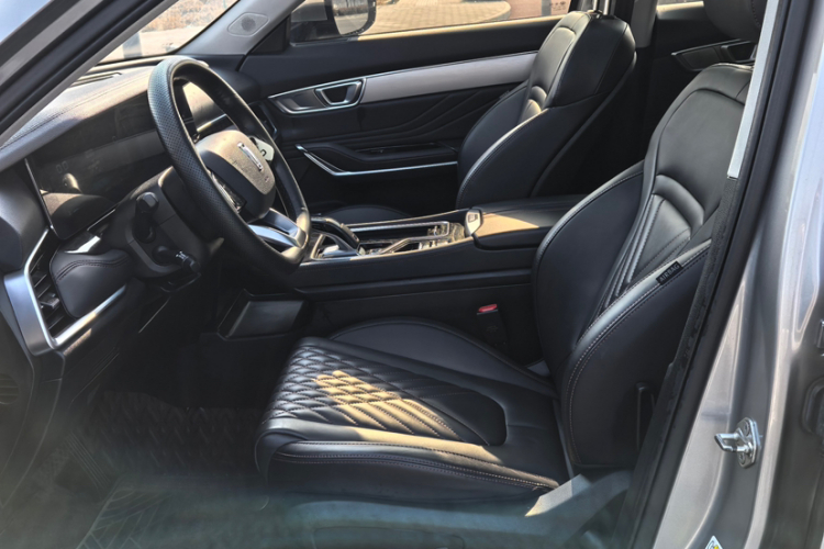 奔腾T99 2020款 20TD 自动尊享型中控内饰7005