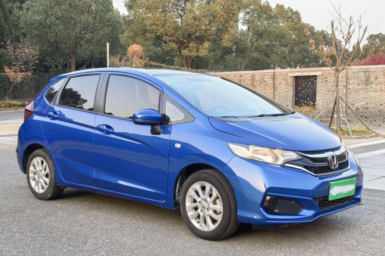 本田 飞度 2018款 1.5L CVT舒适天窗版车身外观6002