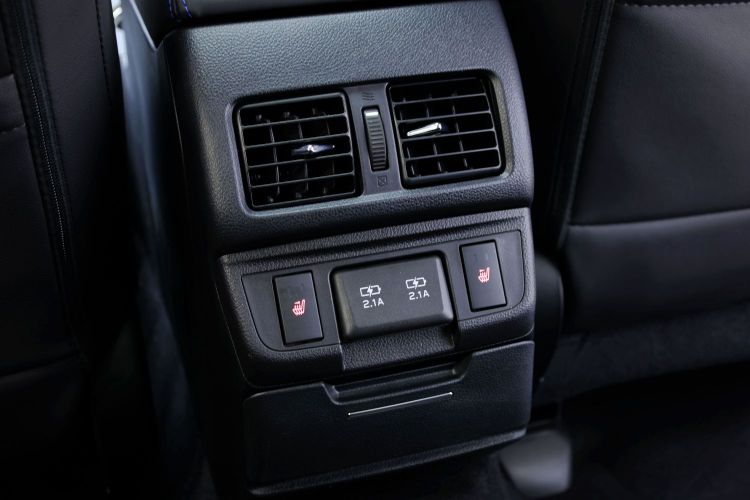 斯巴鲁 力狮 2020款 改款 2.5i 荣耀限量版 EyeSight局部细节9001