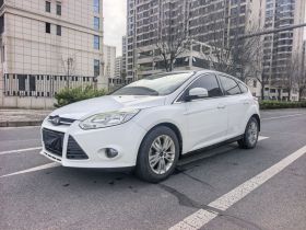 福特 福克斯 2012款 两厢 1.6L 自动舒适型