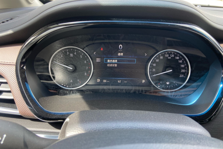 别克GL8 2023款 陆上公务舱 舒适型中控内饰15