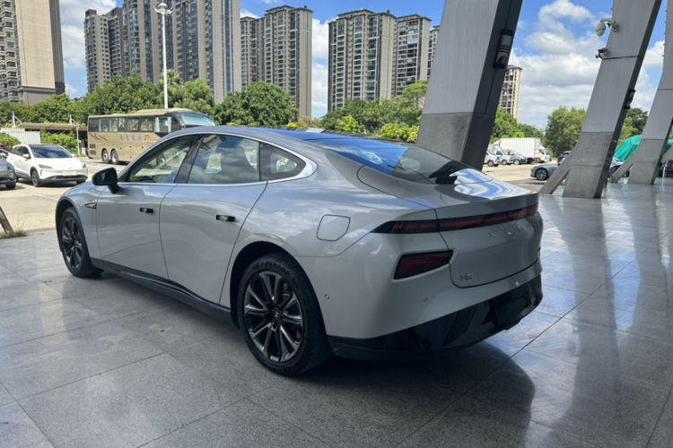 小鹏P7 2020款 670N车身外观6003