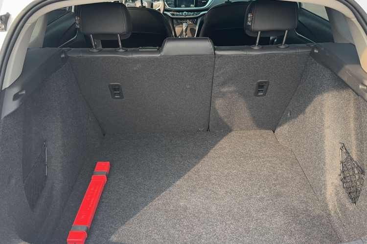 别克 阅朗 2019款 18T 自动互联精英型 国V局部细节23