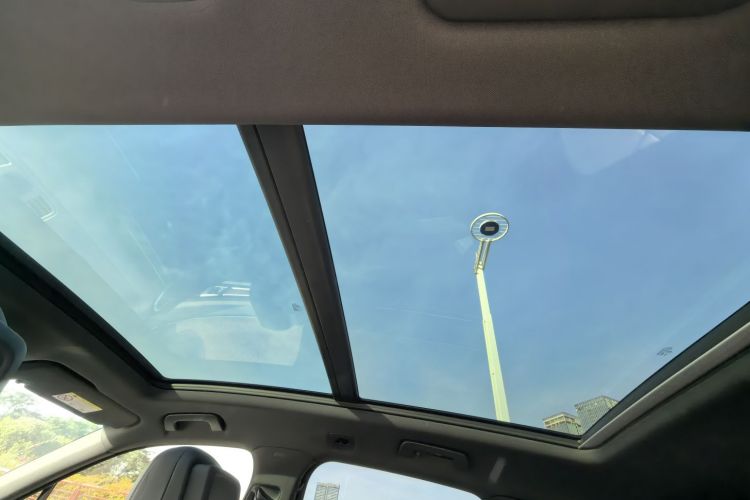 保时捷 Cayenne新能源 2019款 Cayenne E-Hybrid 2.0T中控内饰7005