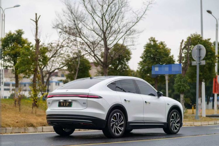 蔚来EC6 2024款 75kWh车身外观6008