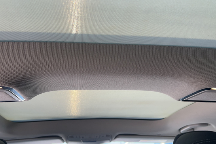 奔驰C级 2021款 C 260 L 运动星耀臻藏版局部细节22