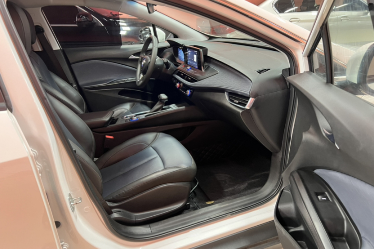 别克 微蓝6 2023款 430km 出行版中控内饰7006