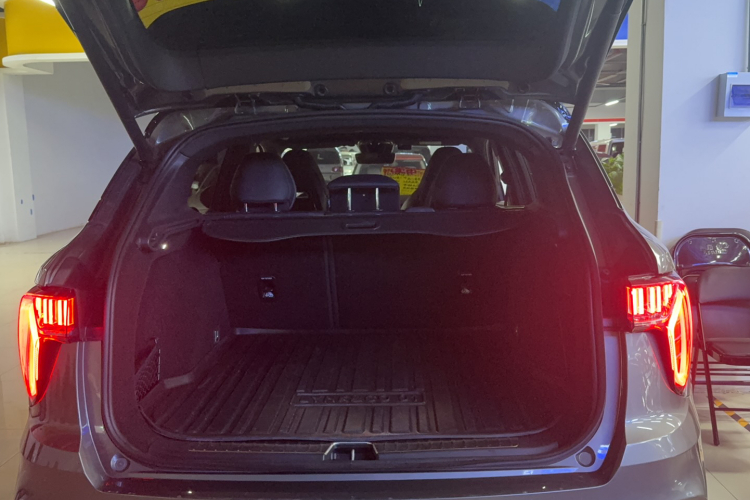 领克01 2021款 2.0TD 四驱劲Halo局部细节23