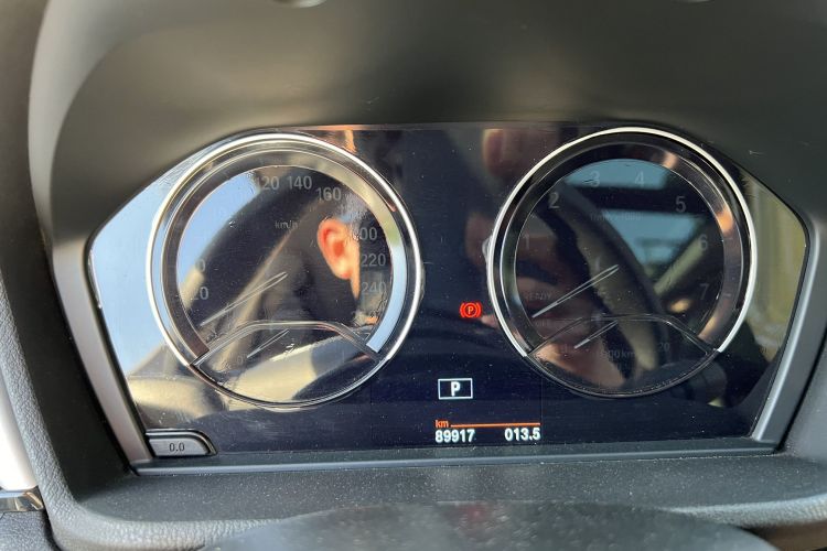 宝马X1 2019款 sDrive20Li 领先型中控内饰15