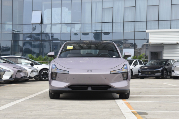 小鹏MONA M03 2025款 515 长续航 Plus车身外观6002