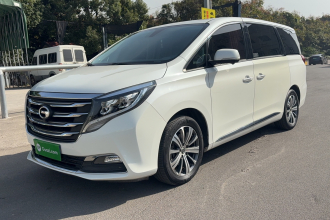 广汽传祺 传祺M8 2019款 320T 至尊版