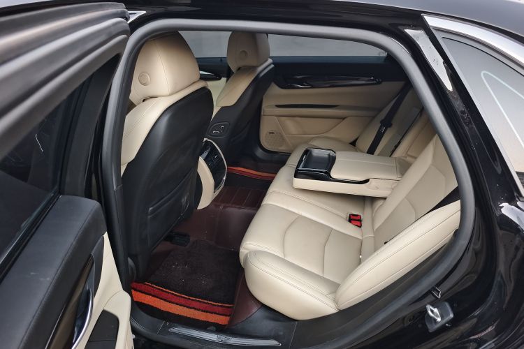 凯迪拉克CT6 2021款 28T 时尚型中控内饰7002