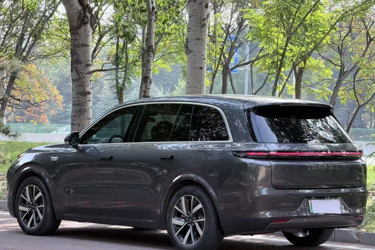 理想汽车 理想L8 2023款 Pro车身外观6004