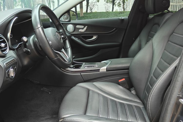 奔驰C级 2020款 改款 C 260 L中控内饰7008