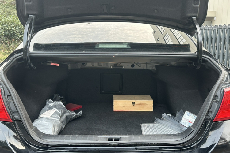 日产 天籁 2018款 2.0L XL 智进版中控内饰7006