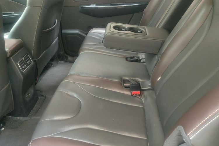 东风风光 风光370 2018款 S370 1.5L CVT豪华型 5座中控内饰7004