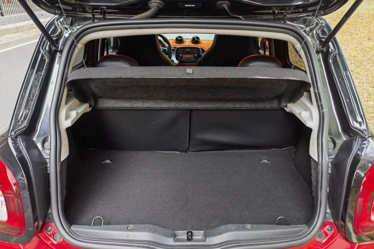 smart forfour 2016款 1.0L 52千瓦激情版局部细节23