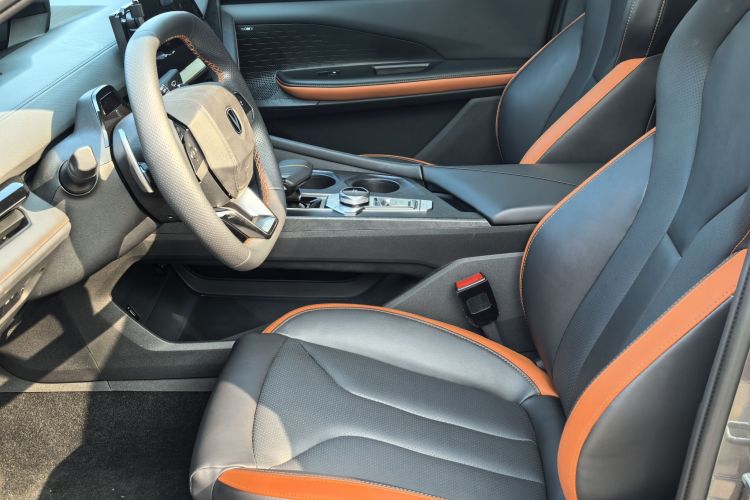 长安UNI-V 2023款 1.5T 智慧领航型中控内饰7003