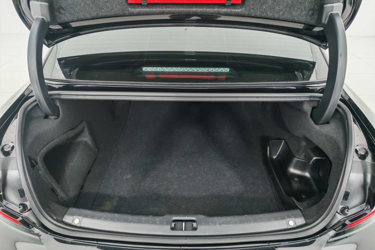 沃尔沃S90新能源 2024款 插电式混动 四驱长续航智逸豪华版中控内饰7008