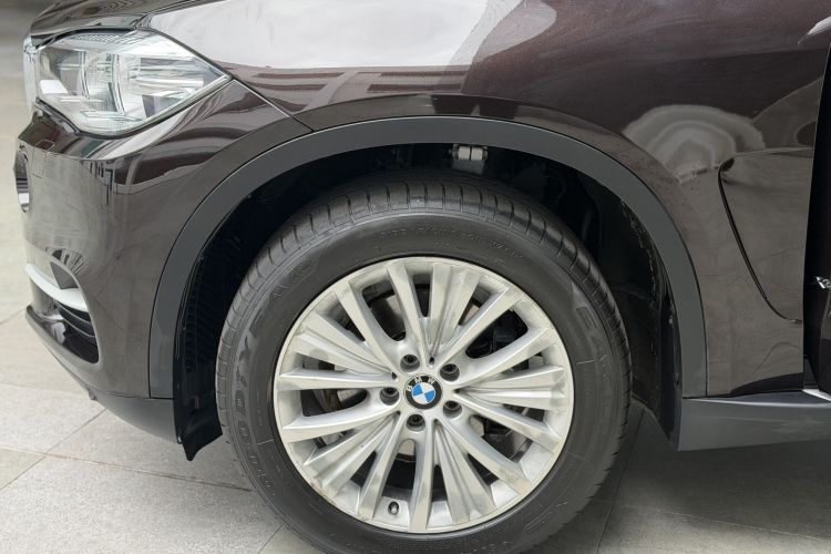 宝马X5(进口) 2014款 xDrive35i 领先型车身外观6005