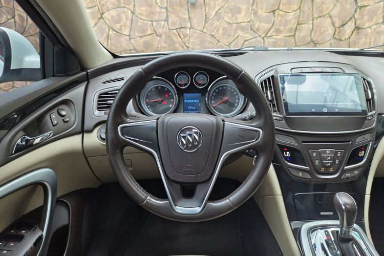 别克 君威 2015款 2.0L 领先时尚型局部细节13