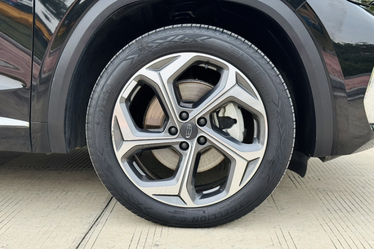 吉利汽车 星越L 2024款 2.0TD DCT EVO两驱长风版车身外观6009