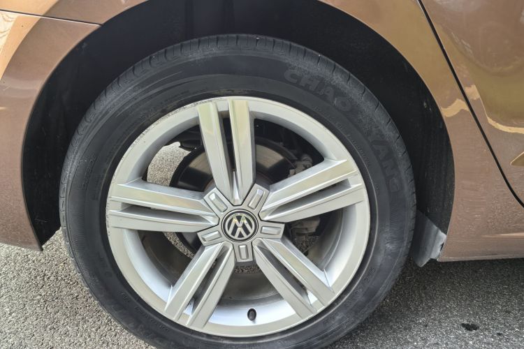 大众 凌渡 2017款 280TSI DSG舒适版中控内饰7005