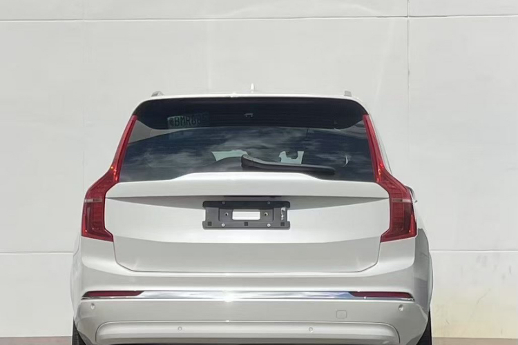 沃尔沃XC90 2023款 B5 智行豪华版 5座车身外观6007
