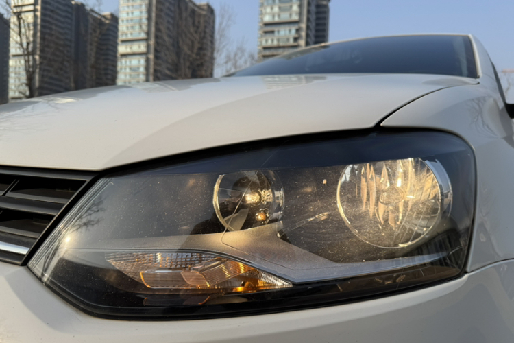 大众 Polo 2014款 1.4L 手动风尚版局部细节36