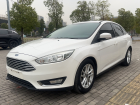 福特 福克斯 2015款 三厢 EcoBoost 125 自动超能风尚型