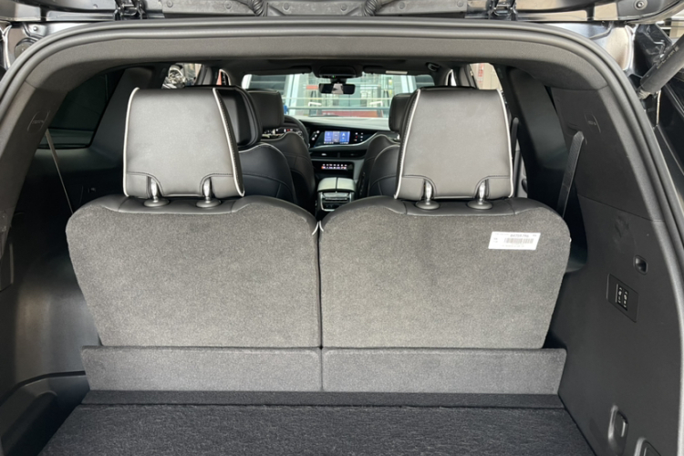 别克 昂科旗 2022款 652T 四驱尊享旗舰型 6座局部细节9006