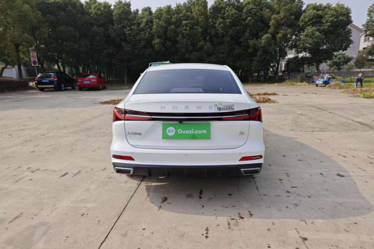 荣威i5 2023款 1.5L CVT尊荣版车身外观6009