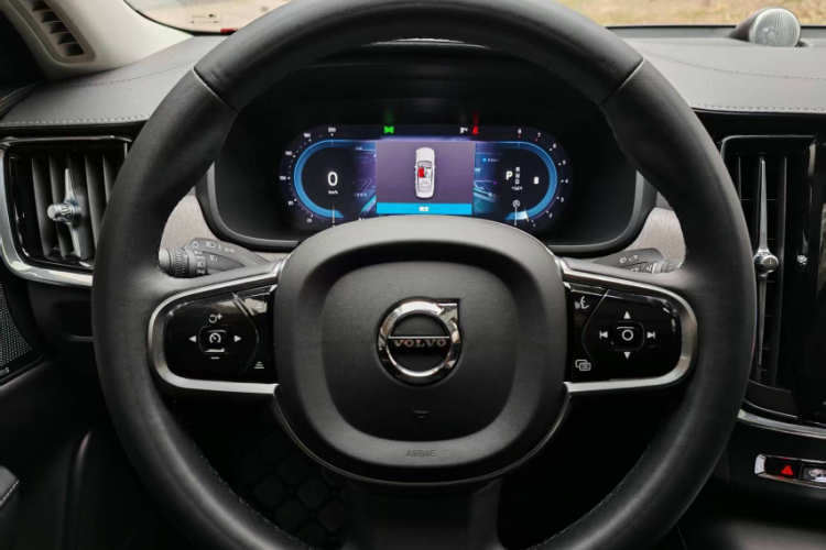 沃尔沃S90 2024款 B5 智雅豪华版中控内饰7005